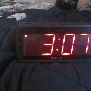 Craig AM/FM Alarm Clock Radio CR41803